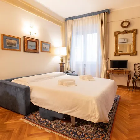 Duomo - Piatti Charme Apartamento Milão